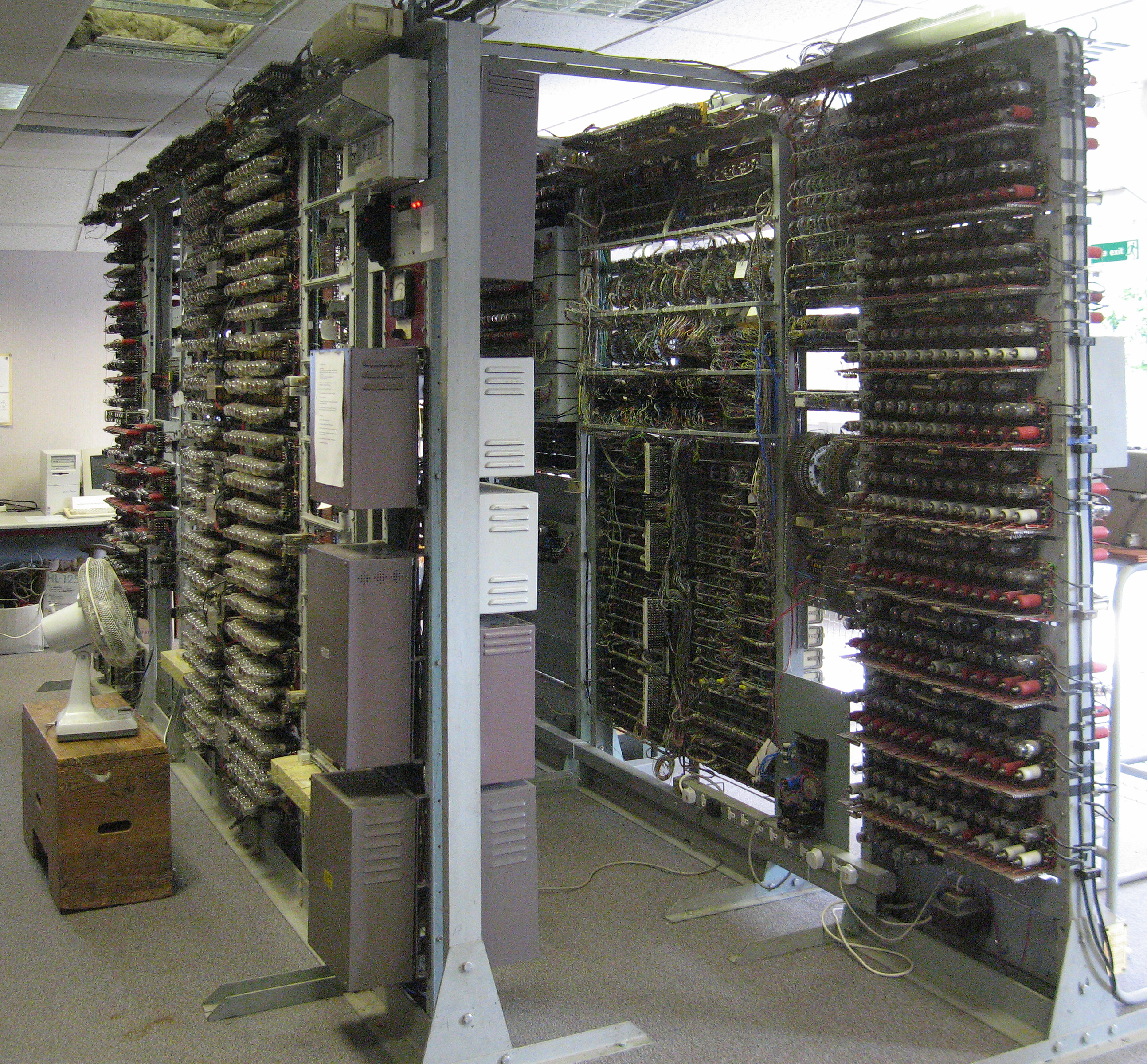 Colussus Computer cooled by a cheap fan